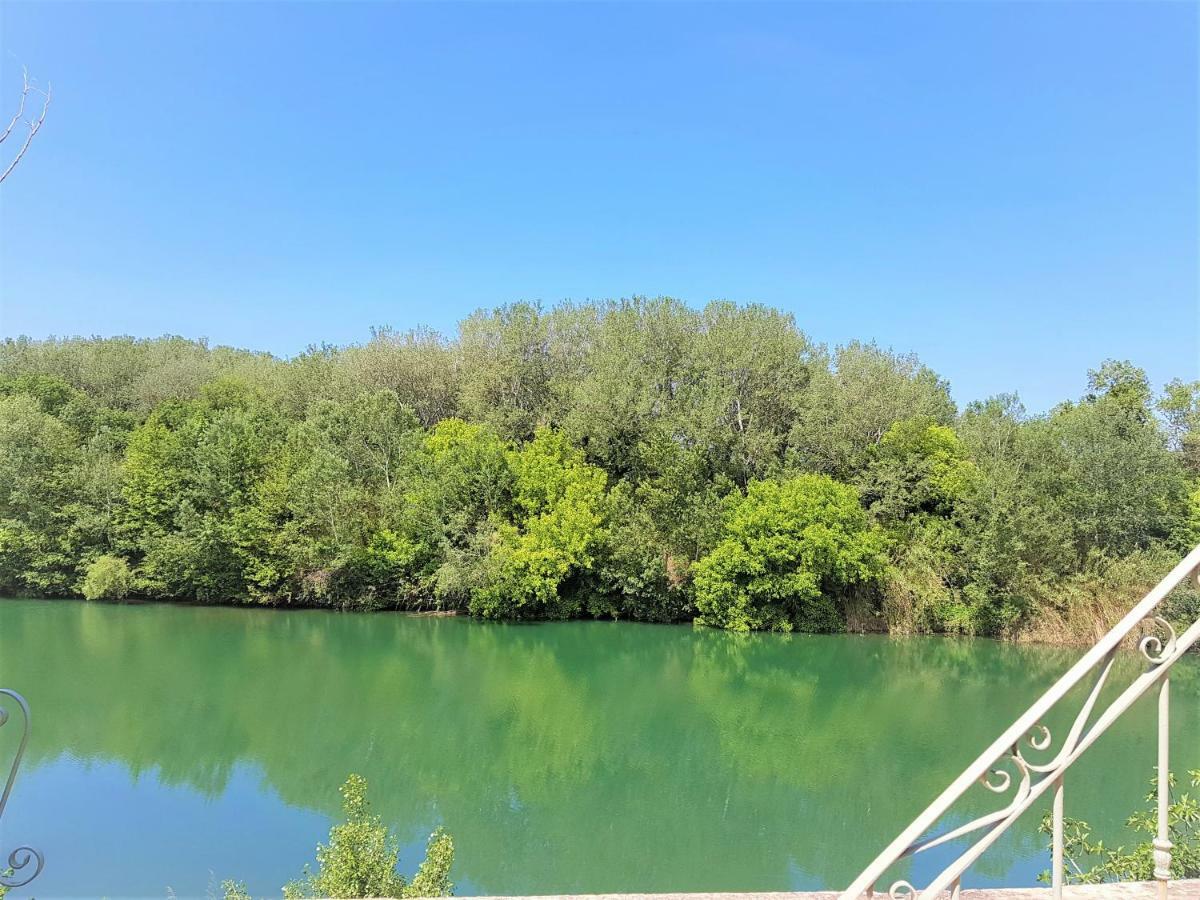 Gite Face A La Riviere -Proche Du Pont Du Gard- Montfrin 외부 사진